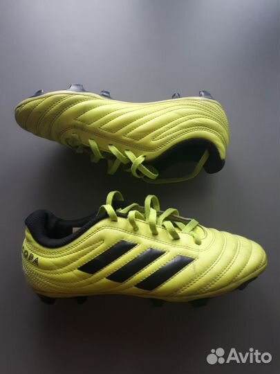 Детские футбольные бутсы 35 размер