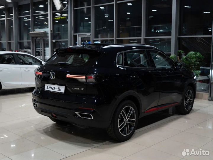 Changan UNI-S 1.5 AMT, 2024