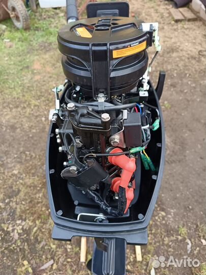 Лодочный мотор Gladiator 9.9PRO