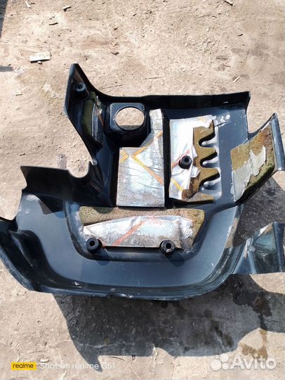 Декоративная крышка двигателя Нива Шевроле