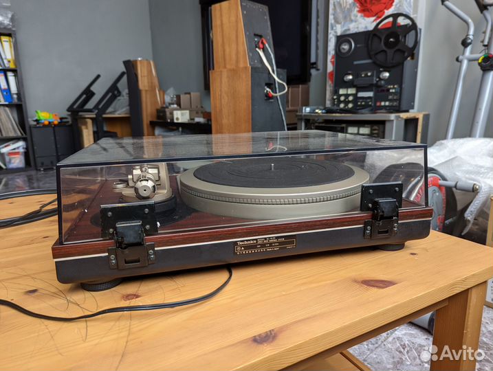 Проигрыватель винила Technics SL-1025, EPA 250