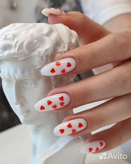 Маникюр, педикюр