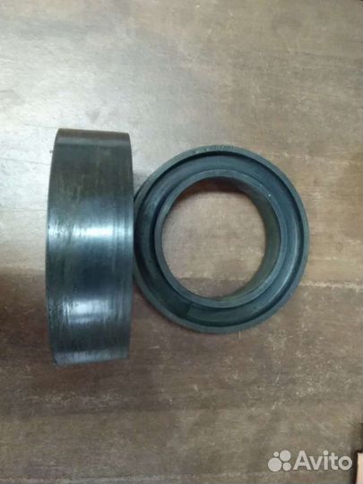 Проставки под пружина Мазда MPV