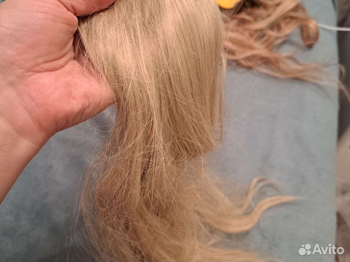Хвост искусственных волос блонд