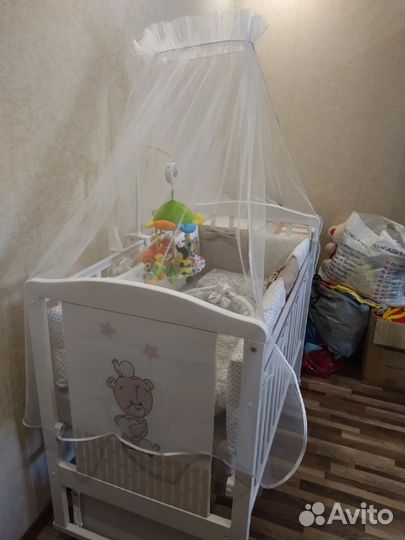 Комплект детского постельного белья в кроватку