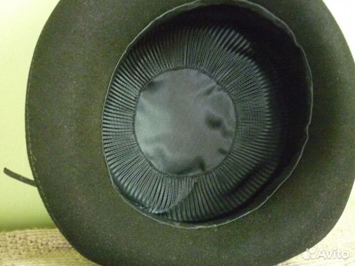 Шляпка фетровая черная