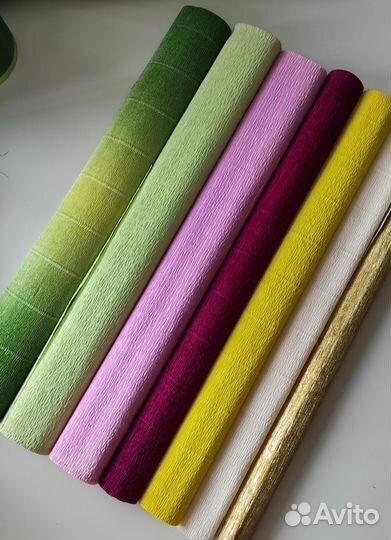 Гофрированная бумага, флористический фетр, сизаль