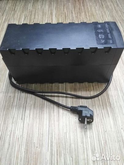 Блок бесперебойного питания