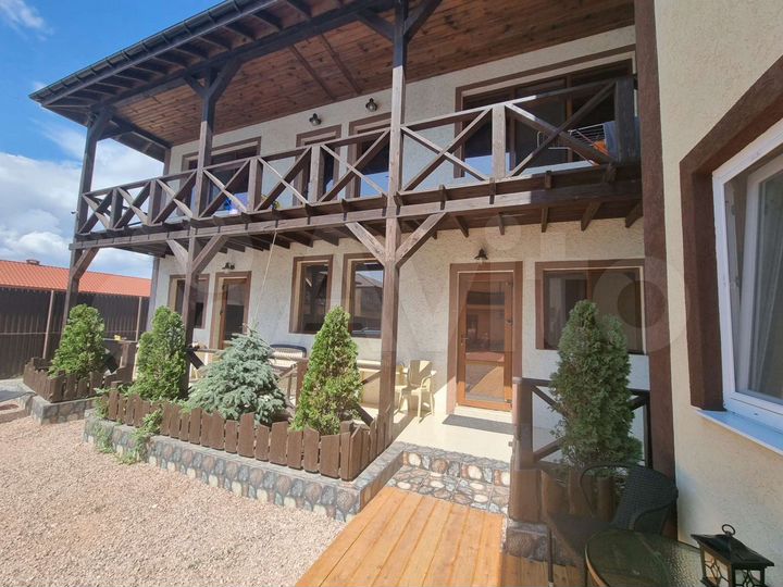 Комната 60 м², 1/2 эт.