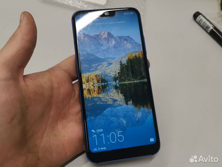 HONOR 10, 4/64 ГБ
