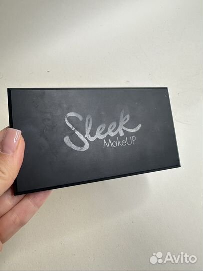 Тени для век Sleek