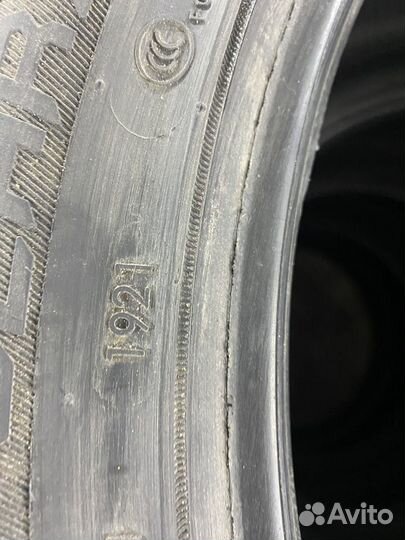 Headway Polarstar 315/35 R20 19T