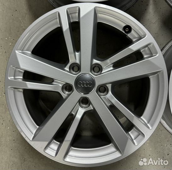 Диски Audi Q3 F3 R17 (Оригинал)