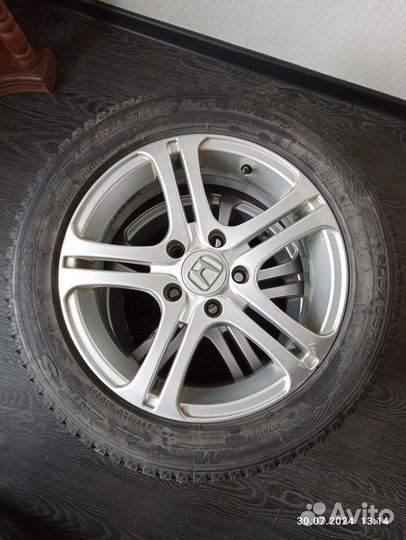 Maxxis premitra ICE nords 205/55/R16