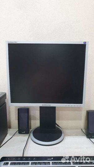 Монитор Samsung syncmaster 940Fn