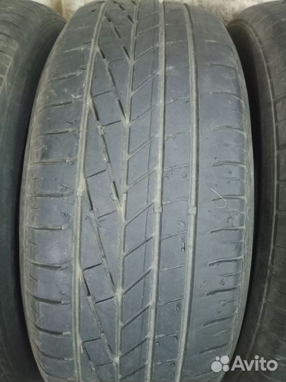 Goodyear Excellence 235/65 R17 104W