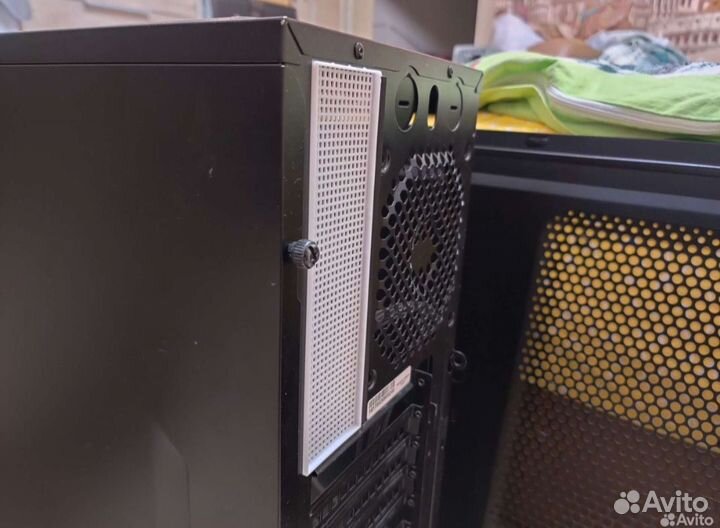 Заглушка для материнской платы