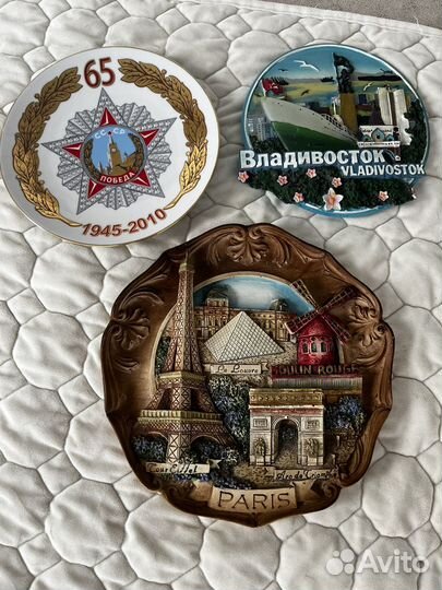 Настенная тарелка