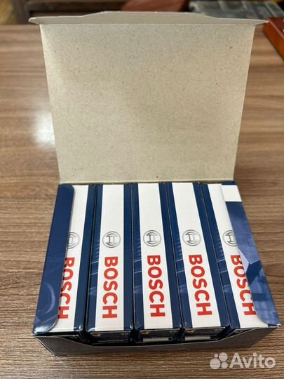 Свеча зажигания 53404.3707015-10 Bosch