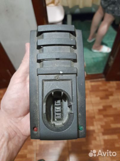 Зарядное устройство Интерскол 12в