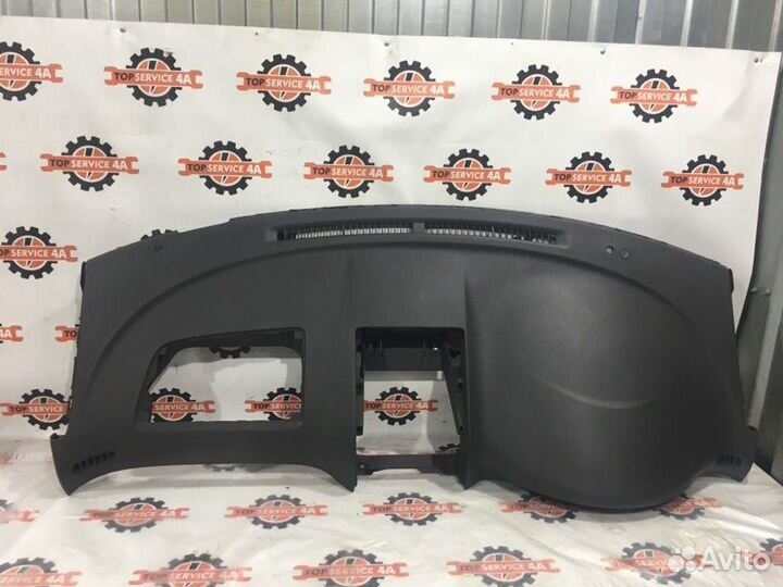 Торпедо Toyota Ipsum ACM26 2AZ-FE 2005