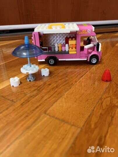Lego фургон с мороженным