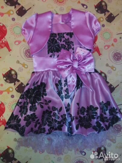 Платье праздничное для девочки (30 размер)
