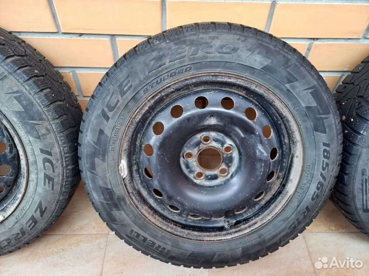 Pirelli Ice Zero 185/65 R15