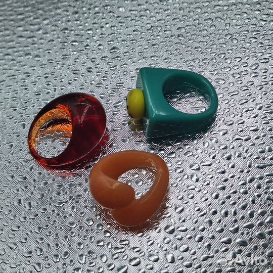 Кольцо из смолы