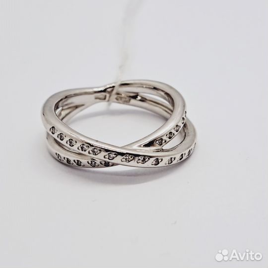 Кольцо с природным камнем Золото