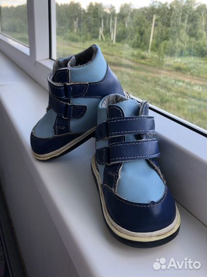 Ботинки демисезонные для мальчика 21 размер (12см)