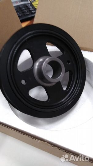 Шкив коленвала Toyota auris