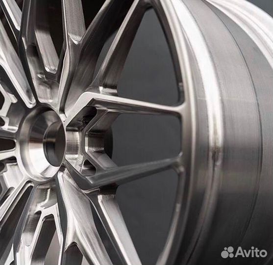 Диски Кованные R20 5х112 на Porsche Macan