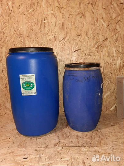 Бочка пластиковая 180-220 литров б/у