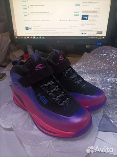 Сникерсы женские 34 размер новые