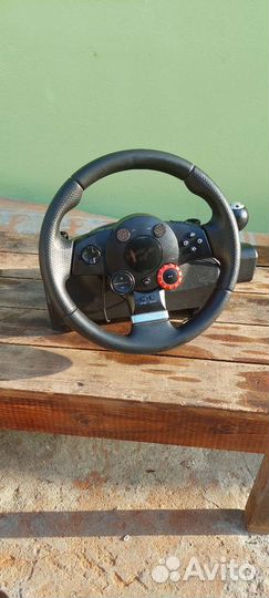 Игровой руль logitech driving force gt