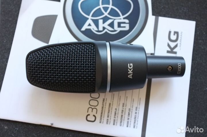 Конденсаторный микрофон AKG C3000