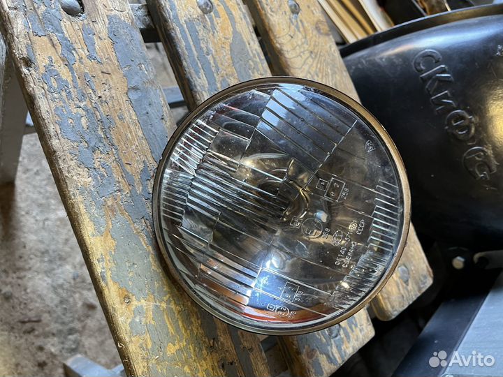 Фары ваз 2101 / стекло для фары 2105/2104/2107