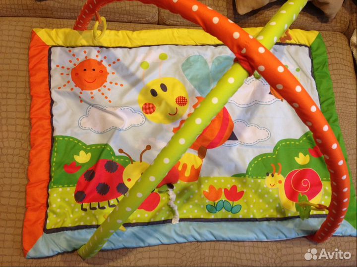 Развивающий коврик фирмы Жирафики