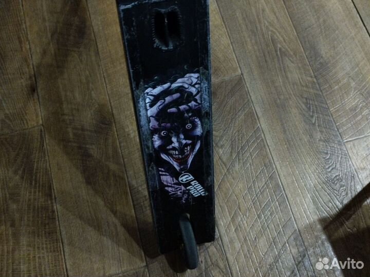 Трюковой самокат