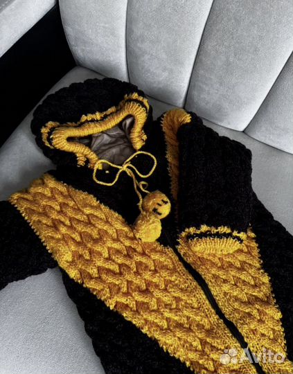 Вязаный комбинезон