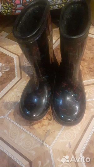 Резиновые сапоги