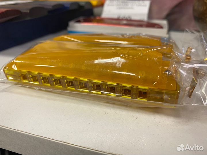 Губные гармошки в ассортименте