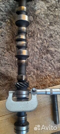 Распредвал