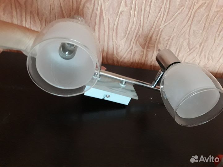 Светильник настенный 2 лампы