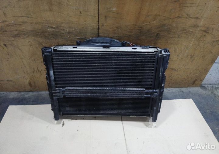 Кассета радиаторов bmw 3 e90 2007 год