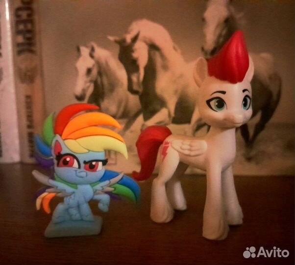 My little pony фигурки rainbow dash zipp storm