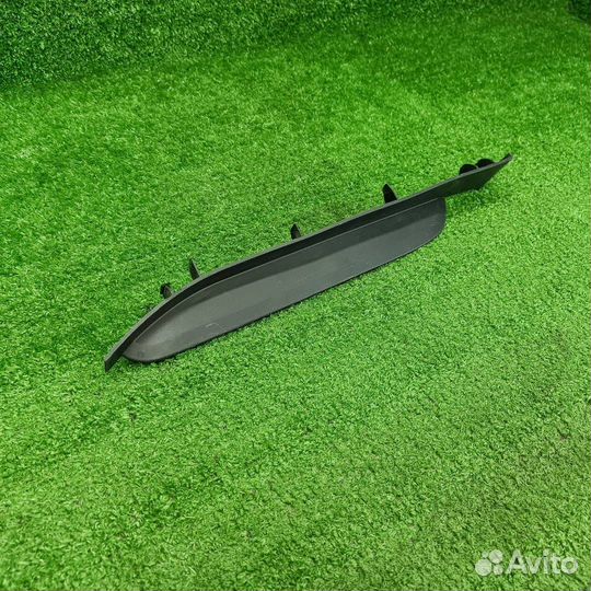 Накладка на торпедо (консоль) правая верхняя Ford