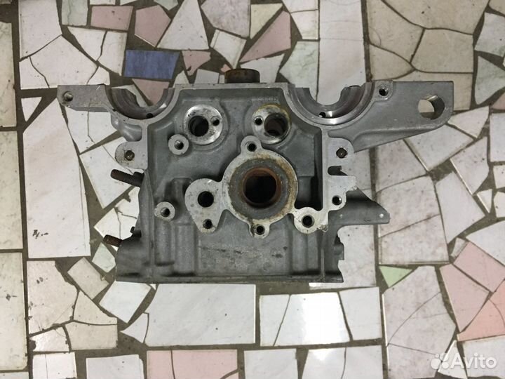 Головка блока цилиндров Audi A8 D3 4,2