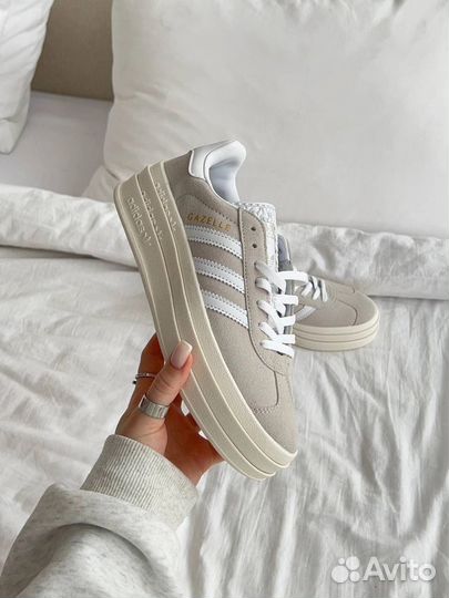 Кроссовки женские Adidas Gazelle Bold